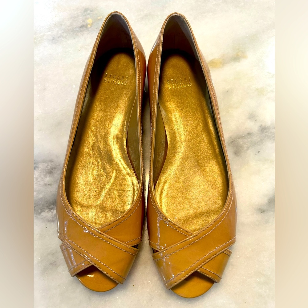 Stuart Weitzman nude patent leather  flats